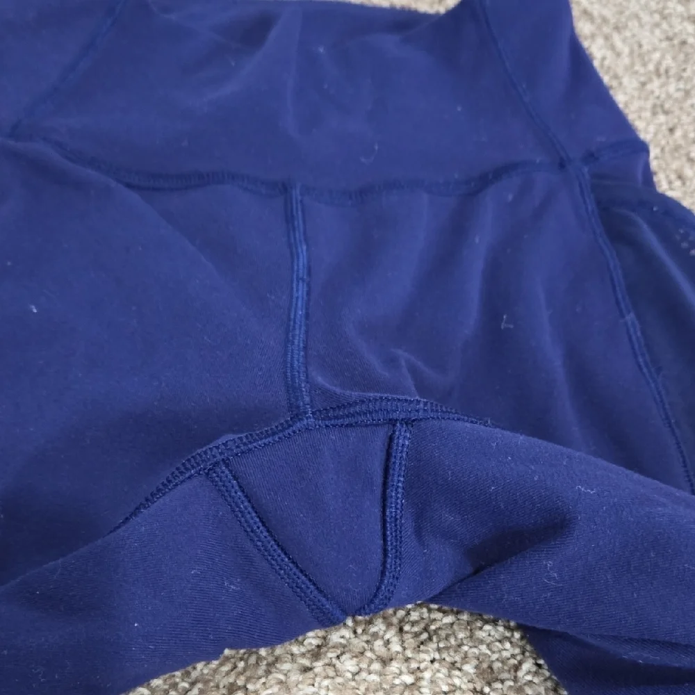 Lululemon Navy Blue High-Waisted Leggings